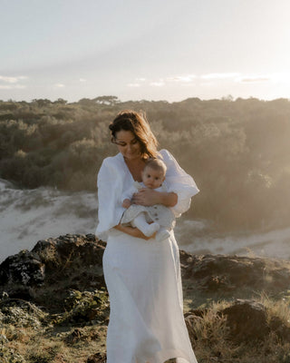 whitney hartman beauty expert and her baby veda