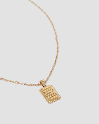 Lydie Embossed Pendant Necklace