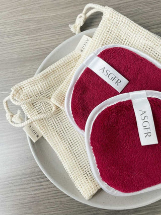 THE GUIDE ME EXFOLIANT - ROUGE